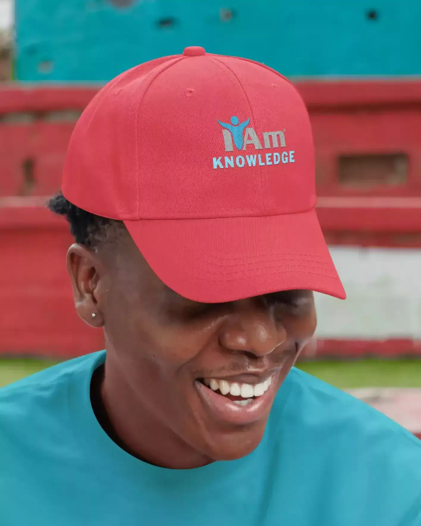20260130183601-1f0fe0a8-71c8-670c-9e02-1e8a5d8eb8e8.webp I Am Knowledge Dad Cap with embroidered 'Knowledge' logo, perfect for educational and motivational a.